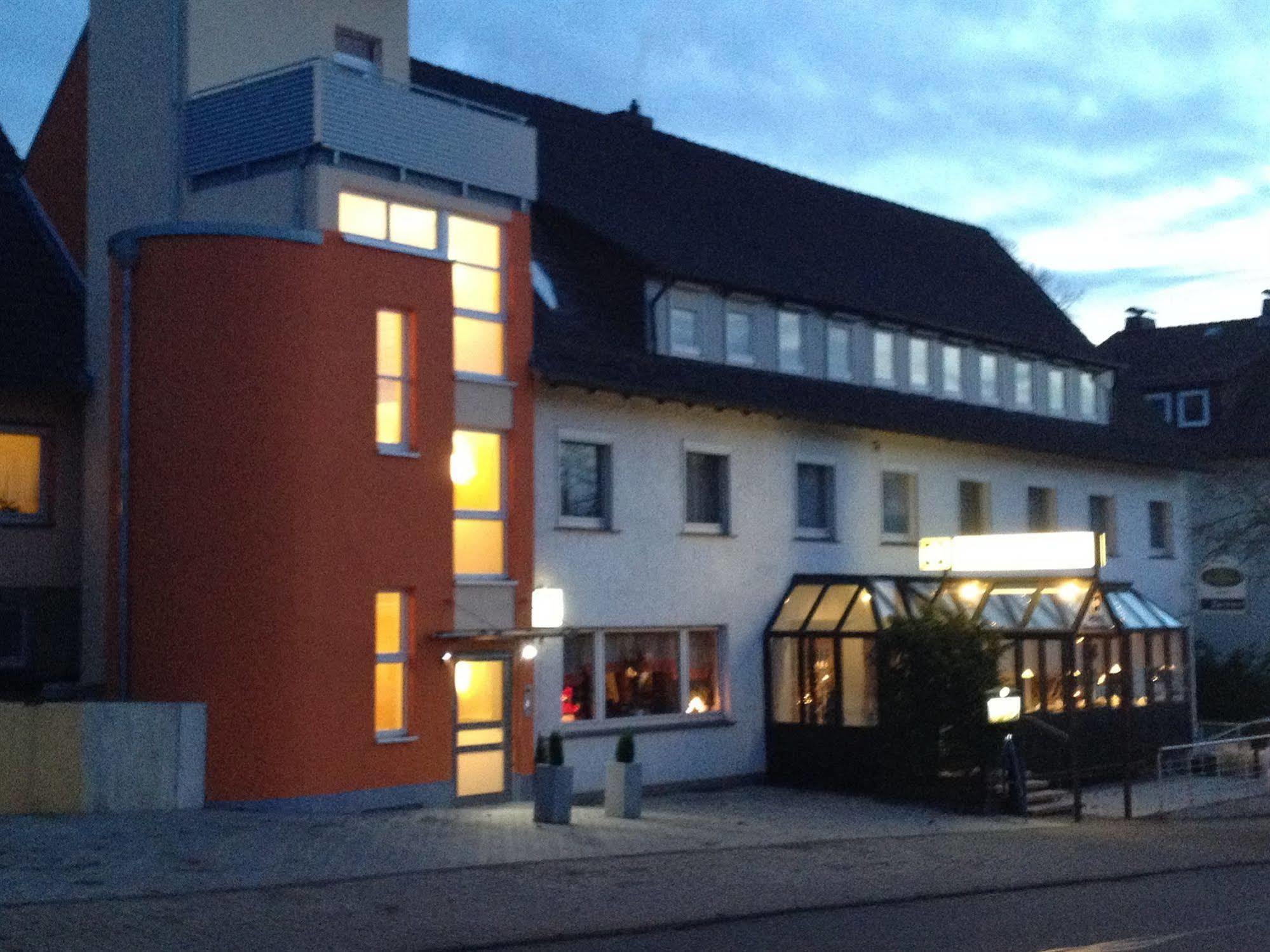 Hotel-Restaurant Zum Roeddenberg Osterode am Harz Exteriör bild